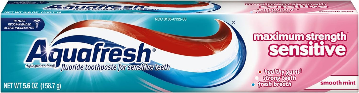 Aquafresh Maximum Strength Toothpaste for Sensitive Teeth, Smooth Mint, 5.6 Ounce (Pack of 1)
