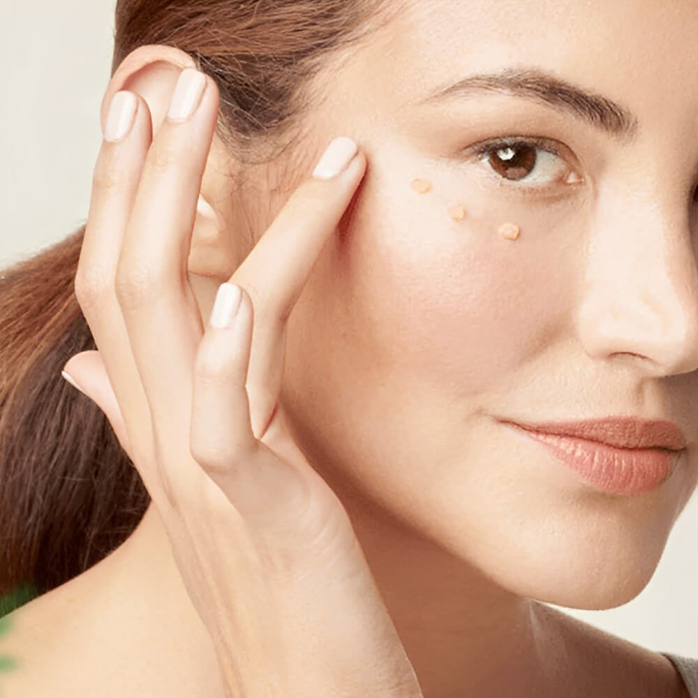 Eye Boost Serum. Shop Anti-Aging Skin Care Kits on Mounteen. Worldwide shipping available.