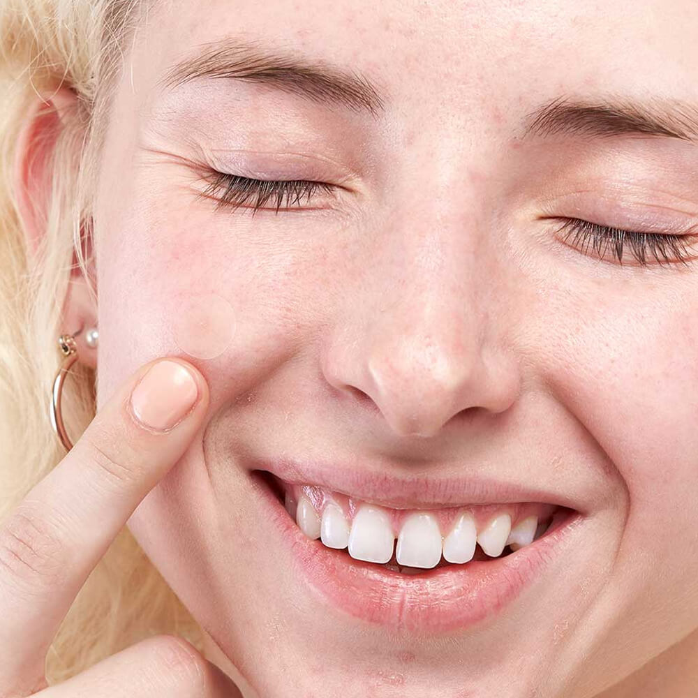 Hydrocolloid Skin Tag Remover Patch. Shop Skin Care on Mounteen. Worldwide shipping available.